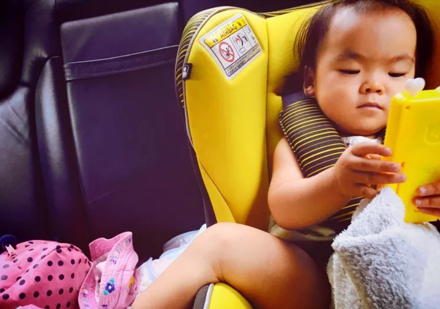 How to travel with a toddler